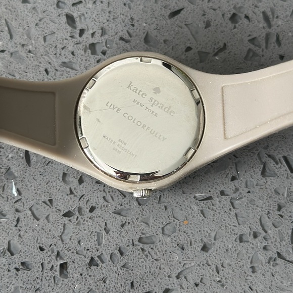 Kate Spade polka dot watch - Picture 3 of 7